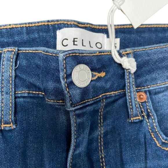 Cello High Rise Skinny 05 Dark Wash Jeans NWT Size 5 - Picture 3 of 11